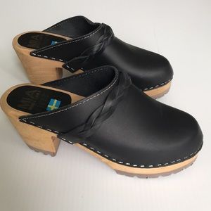 MIA high heeled clogs